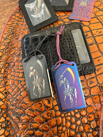 "Flaka Polo" SneakReaper Compact Cutting Card™