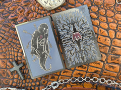 Poltergeist “Sagrado Corazón” Cutting Card™